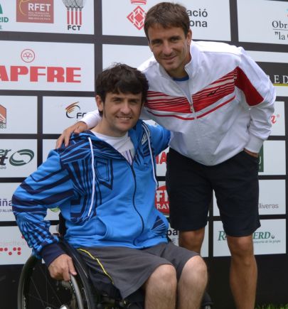 Isidre Esteve i Tommy Robredo. El pilot va ser el padrí del Santi Silvas'11 | David Planella